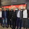 Zur feierlichen Eröffnung der Ausstellung "Projekt Südfoyer" des Eishockeymuseums kamen auch: (von links) Georg Hetmann, Jirka Brousek, Jaroslav Pouzar, Siegfried Holzheu, Klaus Merk, Karl-Heinz Fliegauf, Arvids Rekis und Sepp Klaus.