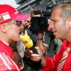 Kai Ebel beim Interview mit Rekordweltmeister Michael Schumacher.
