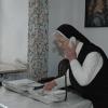 Zum Alltag von Schwester Oberin Esther Mayr gehörte auch der Dienst an der Pforte. 