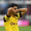 Nicht zu glauben: Dortmunds Mittelfeldspieler Mahmoud Dahoud nach seiner vergebenen Chance.  	