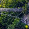 Mutmaßlicher Mord an der Marienbrücke: Eine 21-Jährige stirbt, nachdem sie ein US-Amerikaner offenbar den Abhang hinunterstieß.