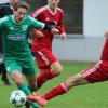 Patrick Michel (im grünen Trikot) vom Fußball-Landesligisten TSV Nördlingen erlitt beim Spiel in Egg an der Günz einen Nasenbeinbruch und wird deshalb heute in Kaufbeuren fehlen. 	