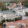 Der vierstöckige Großfürstenpalast bildet den Mittelpunkt einer ausgedehnten Anlage im Herzen von Vilnius.  