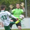 Aykut Atay eröffnete den Stätzlinger Torreigen gegen den Kissinger SC II, hier aber scheitert er am KSC-Keeper Niklas Köchl. 