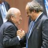 Die Ex-Fußballfunktionäre Joseph Blatter (L) und Michel Platini sind vom Schweizer Bundesstrafgericht in Bellinzona freigesprochen worden.