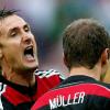 Deutschland will mit einem Sieg gegen Algerien das Viertelfinale der WM erreichen. Mithelfen dabei sollen Miroslav Klose und Thomas Müller.