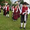 Der Musikverein Wasserburg-Günz zog spielend durch den Ort – am Freitag und am Sonntag. Zuvor wurden etwa zwei Meter lange Schnüre gespannt, um ein Gefühl für den Mindestabstand der Musiker zu bekommen. 