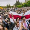 Die große Zeit der Hoffnung auf Freiheit und Demokratie in Belarus: Anhängerinnen und Anhänger der Präsidentschaftskandidatin Tichanowskaja im August 2020 in Minsk. 