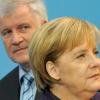 Das vom CSU-Vorsitzenden Seehofer verlangte Treffen mit CDU-Chefin Merkel steht immer noch aus. Sie trafen sich zwar, geredet wurde angeblich nur über die Energiewende. Foto: Rainer Jensen/Archiv dpa
