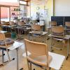 Leere Stühle, verlassene Klassenzimmer – diesen Anblick wird es in den kommenden Wochen in allen Schulen im Kreis Aichach-Friedberg geben. 