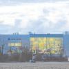 Düstere Aussichten bei UPM in Ettringen: Gestern gab der finnische Konzern bekannt, eine Papiermaschine des Ettringer Werks schließen zu wollen. 155 Mitarbeiter könnten dadurch ihre Arbeit verlieren.