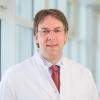 Professor Dr. Andreas Weber, Chefarzt der Gastroenterologie an den Wertachklinken, beantwortet in einer Telefonsprechstunde alle Fragen rund um das Thema Darmkrebs und Vorsorge.