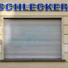 Eine geschlossene Filiale der Drogeriekette Schlecker in Berlin. Foto: Sören Stache dpa