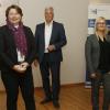 Verantwortliche und Ehrengäste der Wirtschaftsjunioren Donau-Ries trafen sich zu einer Feier in Wemding. Bei dieser Gelegenheit wurde IHK-Präsident Andreas Kopton (Mitte) augezeichnet.  	