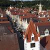 In der Mindelheimer Maximilianstraße könnte im kommenden Sommer eine Einbahnstraßenregelung gelten.  	