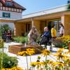 Grüne Oase für Menschen in ihrer letzten Lebensphase: Die Atriumgärten im neu erbauten Allgäu Hospiz in Kempten. Finanziert wurden sie von der Kartei der Not, dem Leserhilfswerk unserer Zeitung.