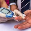 Diabetes kann anhand verschiedener Methoden diagnostiziert werden. 