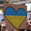 Die Farben der Ukraine sollen bei einer Solidaritätskundgebung in Babenhausen zu sehen sein.