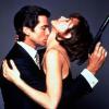 "James Bond 007 - Goldeneye" mit Pierce Brosnan und Bond-Girl Xenia Onatopp (Famke Janssen) 1995.