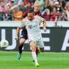Spielen nächstes Jahr im selben Trikot: Bayerns Superstar Frank Ribery (vorne) und Eintracht-Talent Sebastian Rode.