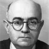 Der Philosoph, Soziologe, Musikwissenschaftler und Mitbegründer der Kritischen Theorie Theodor W. Adorno (1903-1969).