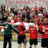 Die Bayernliga-Männer des TSV Haunstetten wurden für ihren Derby-Sieg gegen Friedberg euphorisch gefeiert. 	
