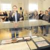 Einblicke in die Ulmer Stadtgeschichte gibt die Ausstellung „Ulmer Patrizier im Spiegel ihrer Privatarchive“. Bei der Eröffnung führte der Historiker Dr. Stefan Lang in das Thema ein. 