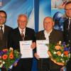 Ehrungen (von links): Aufsichtsratsvorsitzender Prof. Dr. Markus Glück, Friedrich Weng, Helmuth Beck und Vorstandsvorsitzender Helmuth Wiedenmann. 
