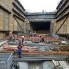 Die erste Tunneldurchbruch am Augsburger Hauptbahnhof ist geschafft. Hier die beeindruckende Bilder der Bauarbeiten.