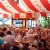 Beim Familientag am Friedberger Volksfest ist was für die jungen Besucher geboten. Im Bierzelt wird ein Marionettentheater aufgeführt und an vielen Ständen gibt es Vergünstigungen.