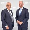 Gerhard Pfeifer (links) ist seit 4. Mai 2023 neuer Präsident der Industrie- und Handelskammer Schwaben. Neben ihm Hauptgeschäftsführer Marc Lucassen.  