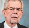 Die Wahl Alexander Van der Bellen zum Staatspräsidenten Österreichs wurde von der FPÖ angefochten. Deren Kandidat Norbert Hofer hatte in der Stichwahl knapp 31.000 Stimmen weniger.