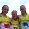 Siegte bei der deutschen Meisterschaft: die Staffel von links: Lisa Kohler, Charlotte Gallbronner (beide DAV Ulm), rechts Julia Vogler (SC Gosheim). 	