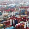 Container stehen im Hafen von Qingdao in der ostchinesischen Provinz Shandong. Europäische Firmen beklagen einen unfairen Wettbewerb im Reich der Mitte.