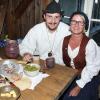 Viele Besucher aus Mindelheim und Umgebung haben sich die italienischen Fahnenschwinger am zweiten Frundsbergfest-Wochenende angeschaut.