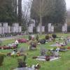 Die Stadt erhöht die Gebühren für den Städtischen Friedhof an der Wertachstraße drastisch. Bislang wurden Verluste im sechsstelligen Bereich eingefahren. 