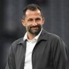 Bayerns Sportdirektor Hasan Salihamidzic ist mit der Auslosung zur Champions-League-Gruppenphase zufrieden.