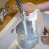 Ob zum Kochen oder Zähne putzen - das Trinkwasser in Aystetten kann wieder normal verwendet werden.