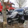 Auf der Staatsstraße 2031 zwischen Illertissen und Altenstadt ist es am Donnerstagmittag zu einem schweren Unfall gekommen.