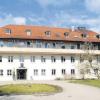 Für das Kinderheim Marienheim Baschenegg bei Ustersbach hat nach dem Weggang der Ordensschwestern eine neue Ära begonnen. 