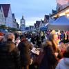 Die Kleinsten hatten Spaß bei Marionettentheater und Kinderkarussell, die Großen bei Glühwein und guten Gesprächen. Viele Vereine waren am Nikolausmarkt dabei.