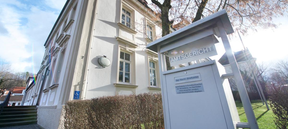 Prozess vor dem Landsberger Amtsgericht: Mann attackiert Mitarbeiterin einer Autowerkstatt