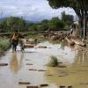 Blick auf eine vom Fluss Lamone überflutete Straße. Nach den Unwettern und Überschwemmungen in Italien ist die Anzahl der Opfer weiter gestiegen.