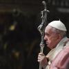 Papst Franziskus im Petersdom. Der Vatikan sieht keine Möglichkeit gleichgeschlechtliche Partnerschaften zu segnen.