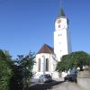 Der Kirchvorplatz in Rettenbach ist sanierungsbedürftig. Die angestrebte Lösung erscheint vielen Räten als zu teuer. 