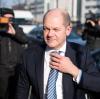Olaf Scholz soll als Finanzminister und Vizekanzler wichtige Rollen in einer Großen Koalition übernehmen - erst stimmen aber die SPD-Mitglieder über den Koalitionsvertrag ab.