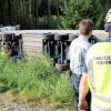 Ein umgekippter Laster hat am Samstag für erhebliche Verkehrsbehinderungen auf der A8 gesorgt: Bild: Dieter März