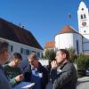 Lange haben sich mehrere Arbeitsgruppen mit der künftigen Entwicklung Baindlkirchs befasst, hier im Bild vor der Kirche St. Martin.