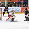 Beim Stand von 3:3 vergab Königsbrunns Jakob Srámek diesen Penalty. Für die ersatzgeschwächten Königsbrunner war dies der Knackpunkt im Spiel. Am Ende unterlag der tapfer kämpfende EHC dem TEV Miesbach mit 3:5. 	