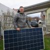 Markus Sommer setzt auf Solarenergie. In Zukunft will er noch mehr davon erzeugen und so zum Beispiel sein Auto betreiben.